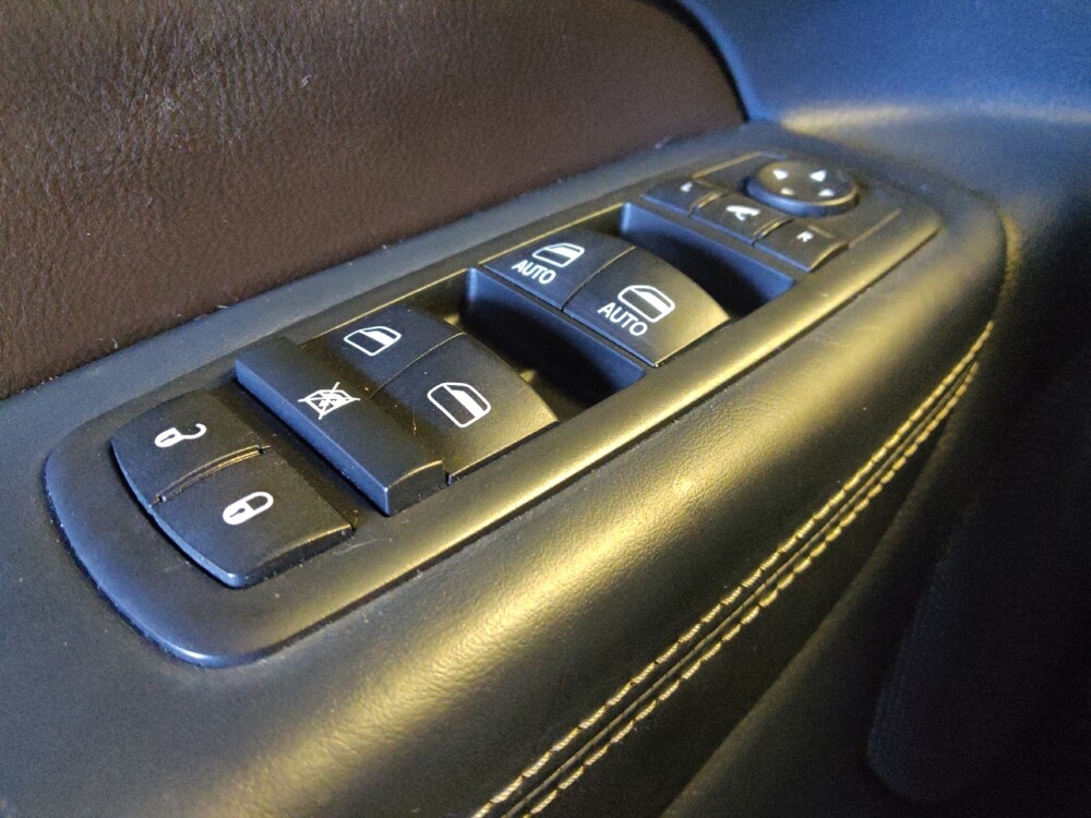 2016 Jeep Grand Cherokee in Phoenix, AZ 85022 - 18082576 27