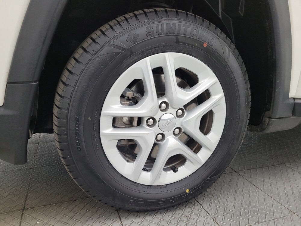 2021 Jeep Compass in Tucson, AZ 85705 - 18082577 31