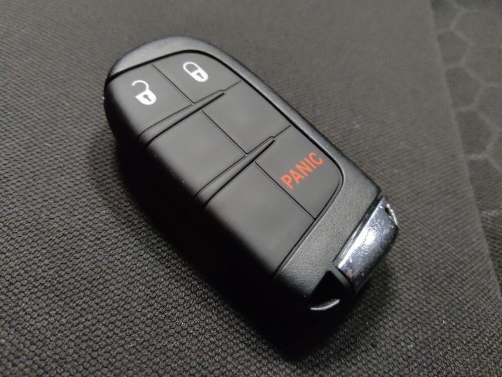 2021 Jeep Compass in Tucson, AZ 85705 - 18082577 32