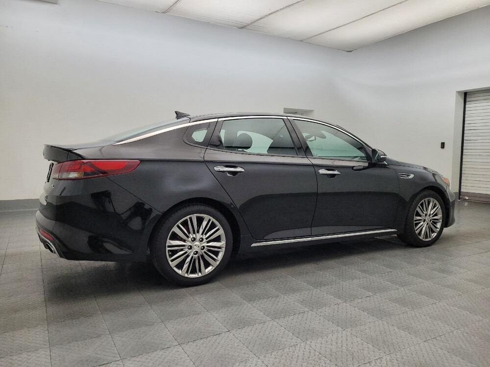 2016 Kia Optima in Glendale, AZ 85301 - 18082578 10