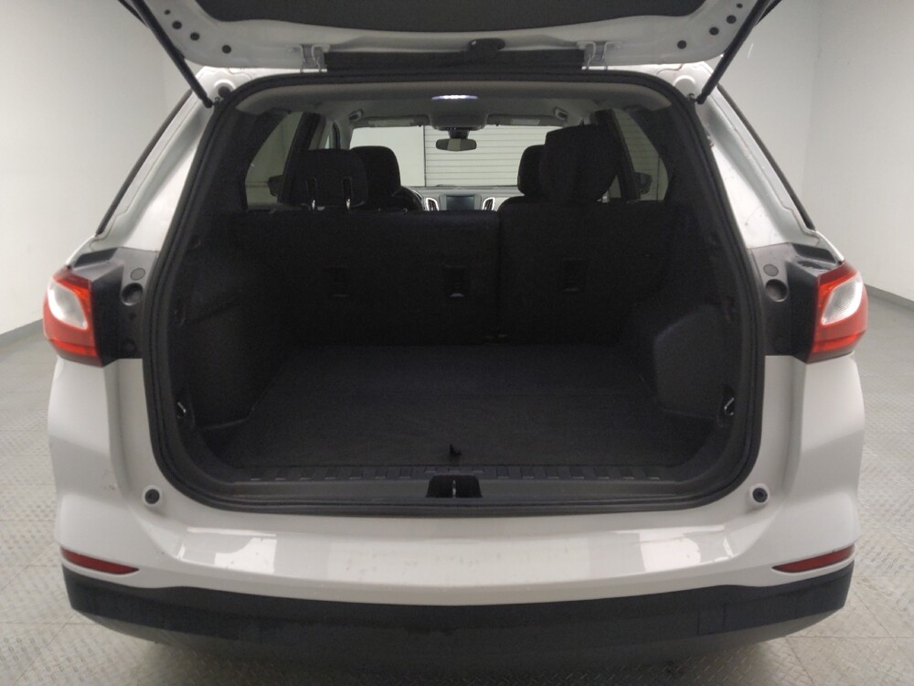 2020 Chevrolet Equinox in Eastpointe, MI 48021 - 18082584 29