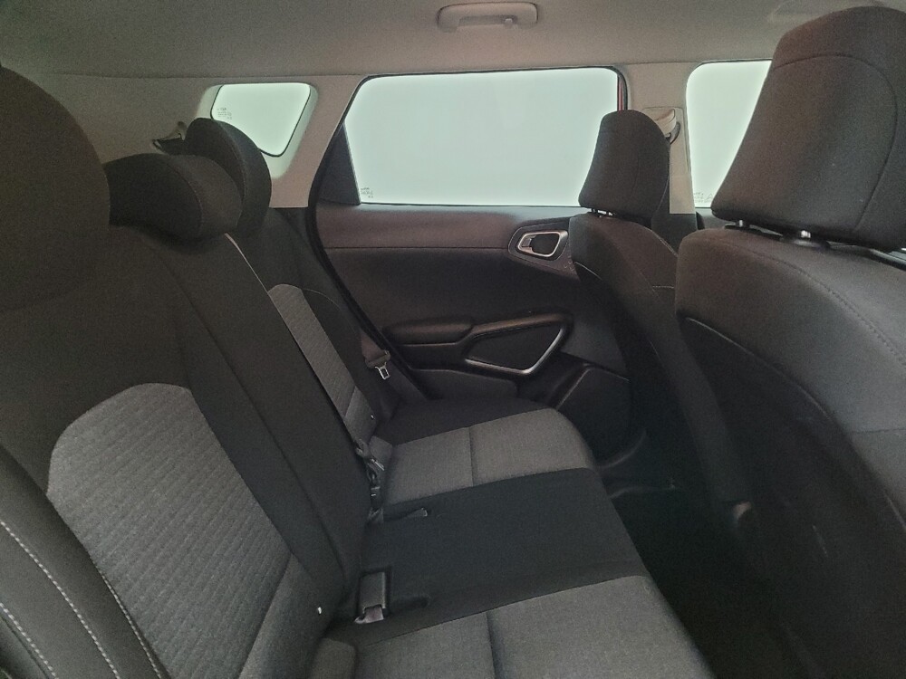 2021 Kia Soul in Columbus, OH 43228 - 18082597 19