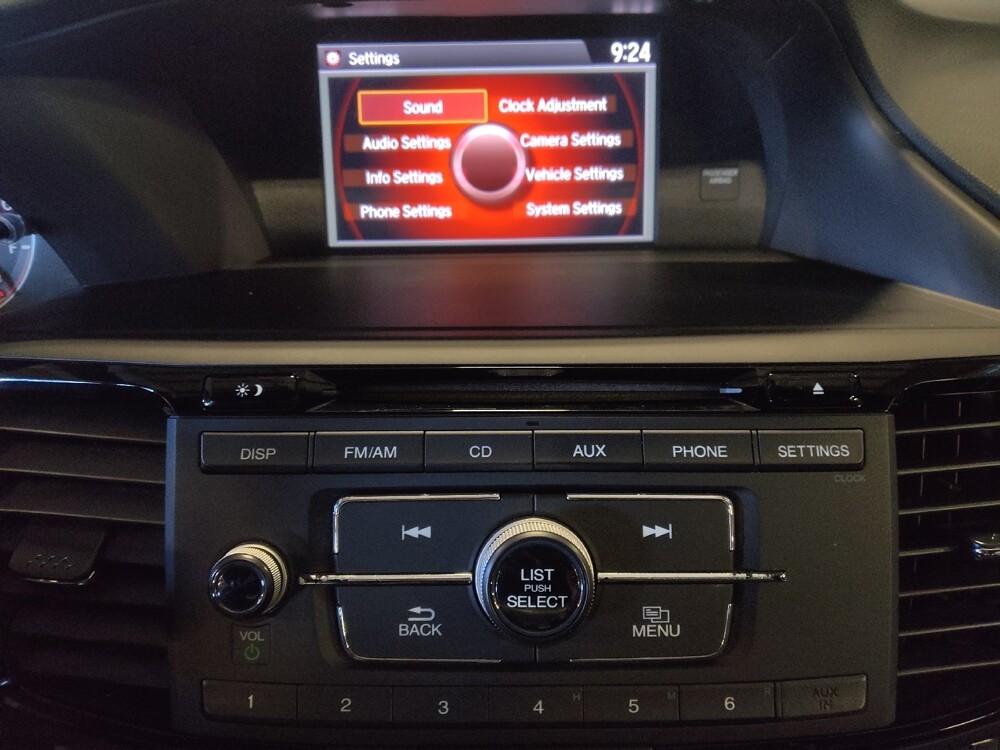 2016 Honda Accord in Savannah, GA 31419 - 18082601 25