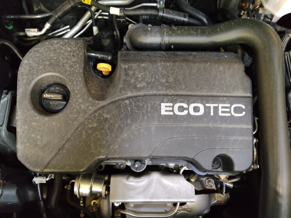 2019 Chevrolet Equinox in Raleigh, NC 27604 - 18082617 30