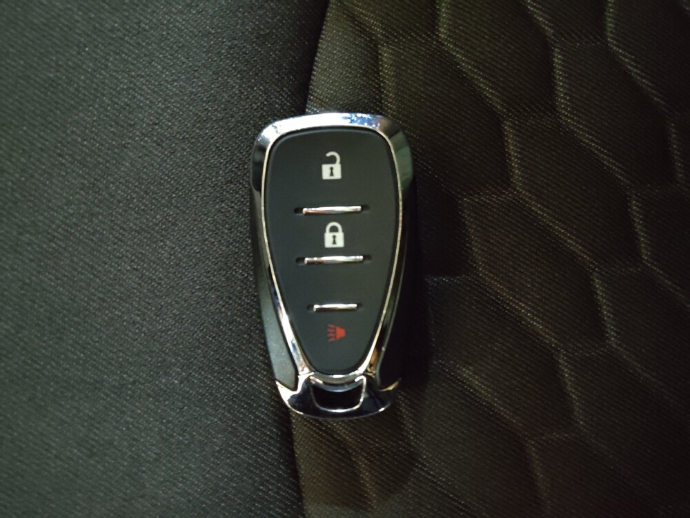 2019 Chevrolet Equinox in Raleigh, NC 27604 - 18082617 32