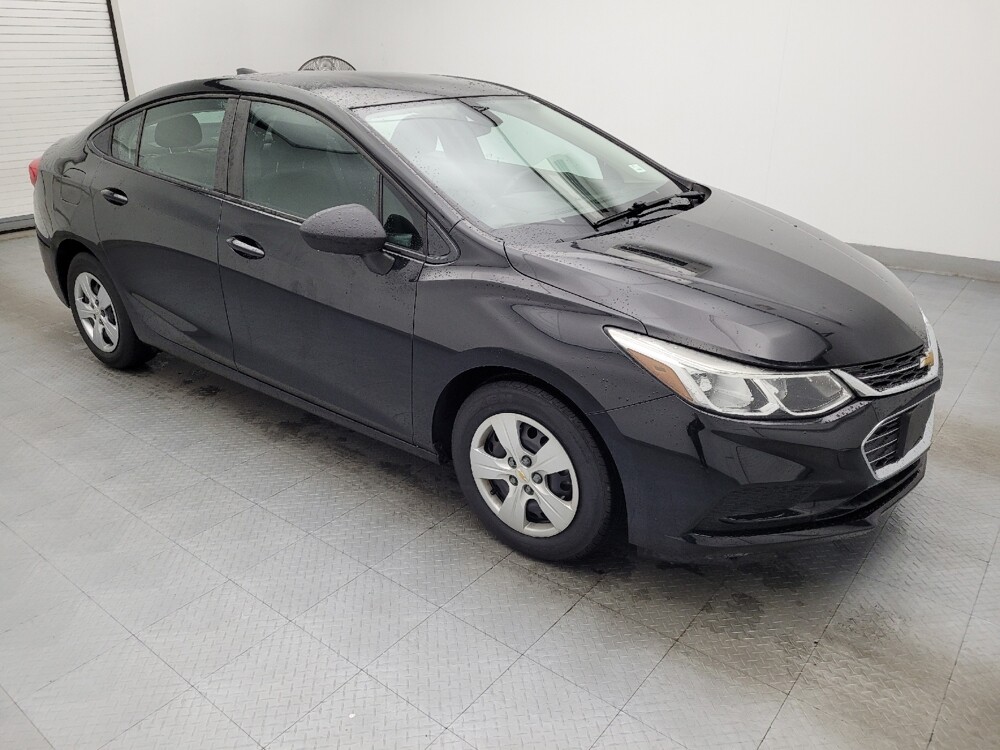 2018 Chevrolet Cruze in Raleigh, NC 27604 - 18082619 11