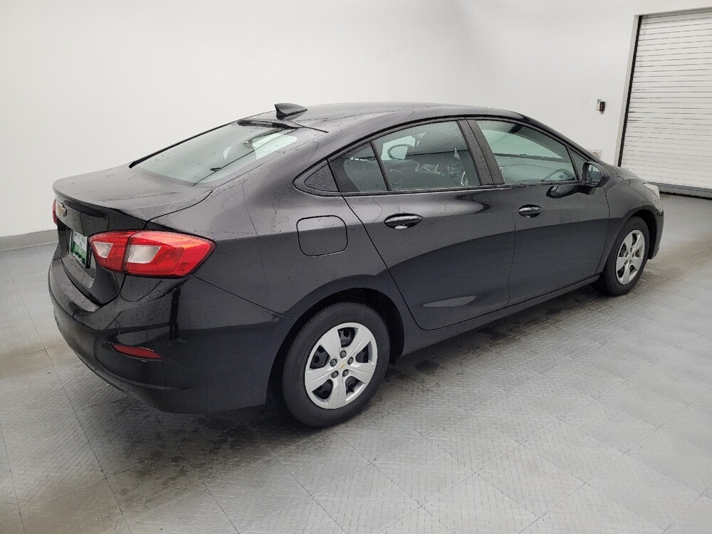 2018 Chevrolet Cruze in Raleigh, NC 27604 - 18082619 10
