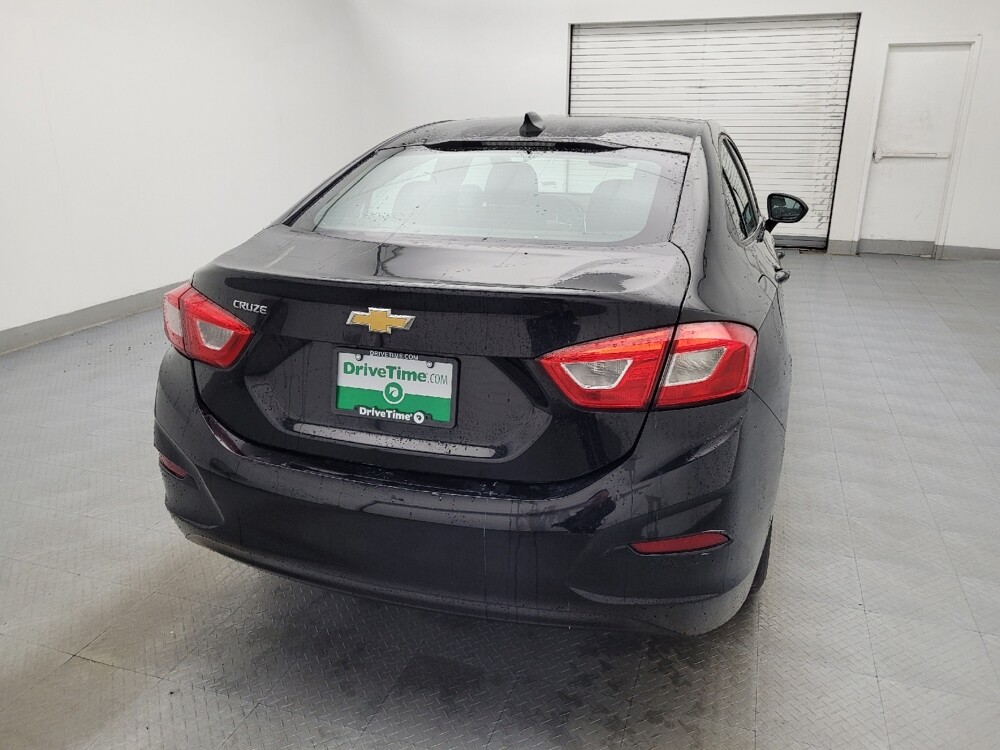 2018 Chevrolet Cruze in Raleigh, NC 27604 - 18082619 7
