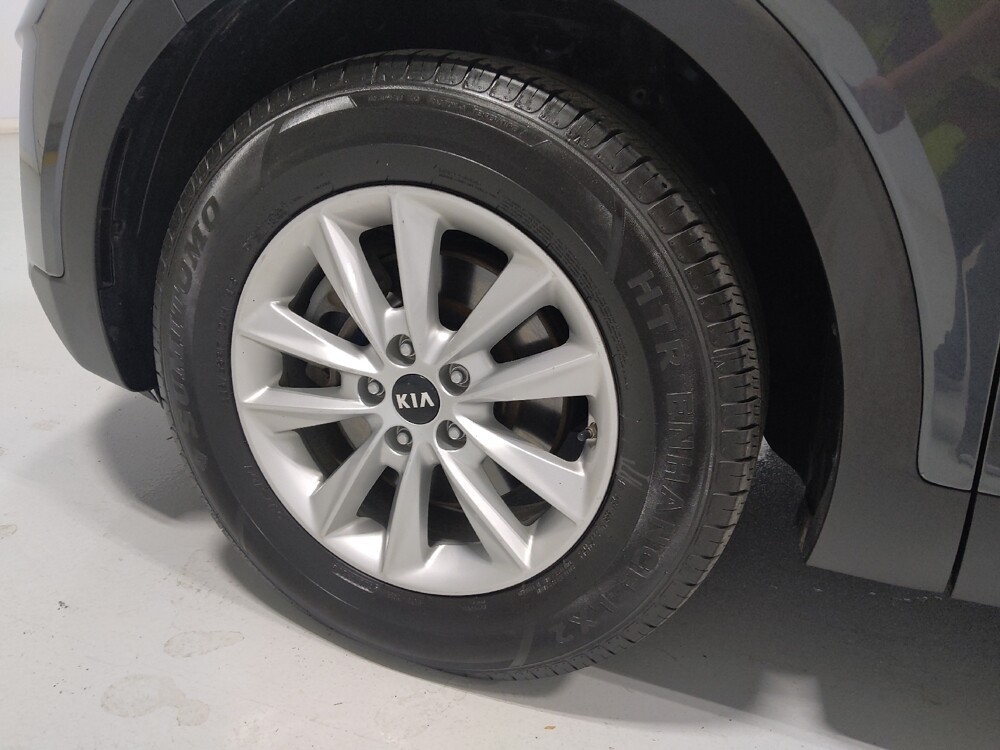 2020 Kia Sorento in Columbus, OH 43228 - 18082626 31