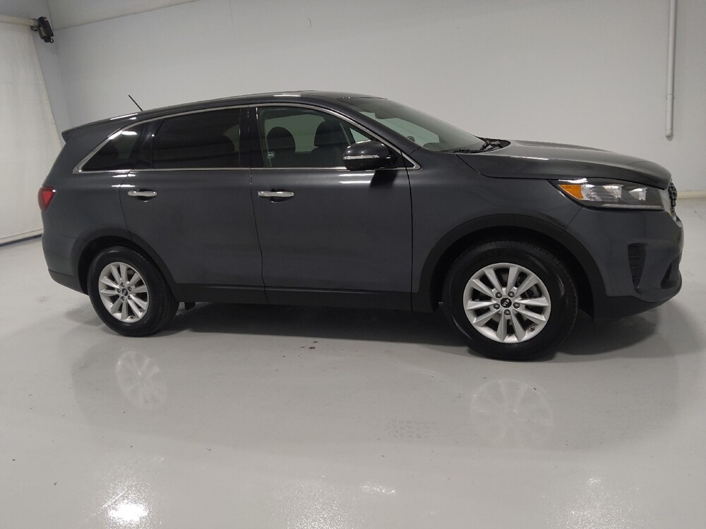 2020 Kia Sorento in Columbus, OH 43228 - 18082626 11