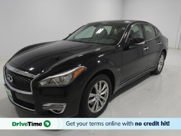 2017 INFINITI Q70 in Columbus, OH 43228