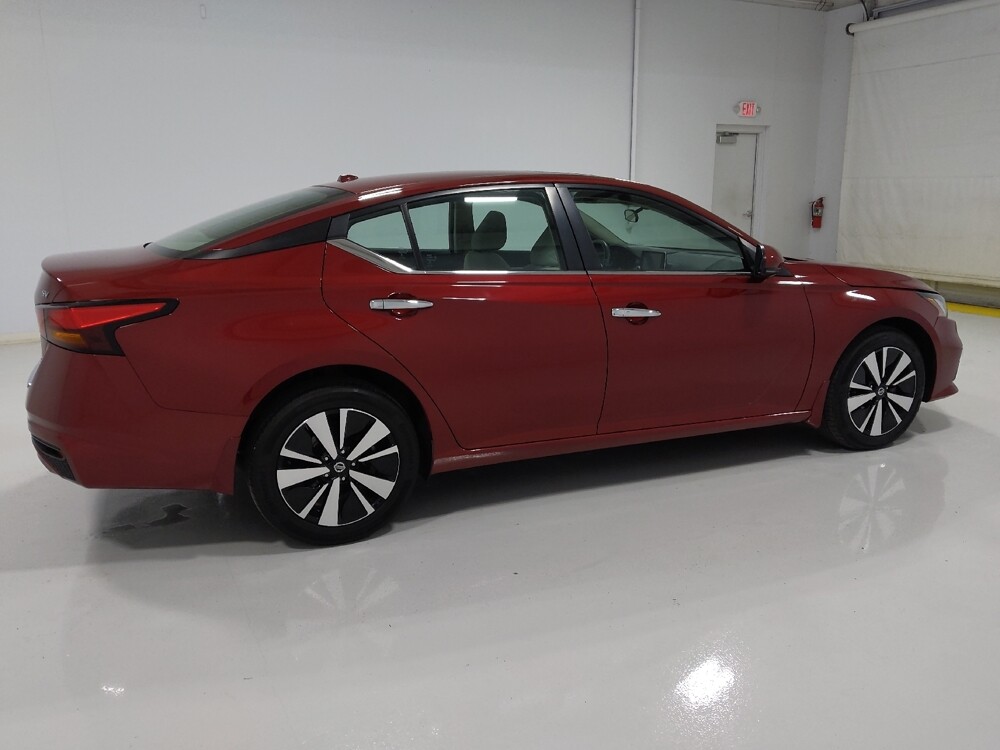 2022 Nissan Altima in Columbus, OH 43228 - 18082643 10