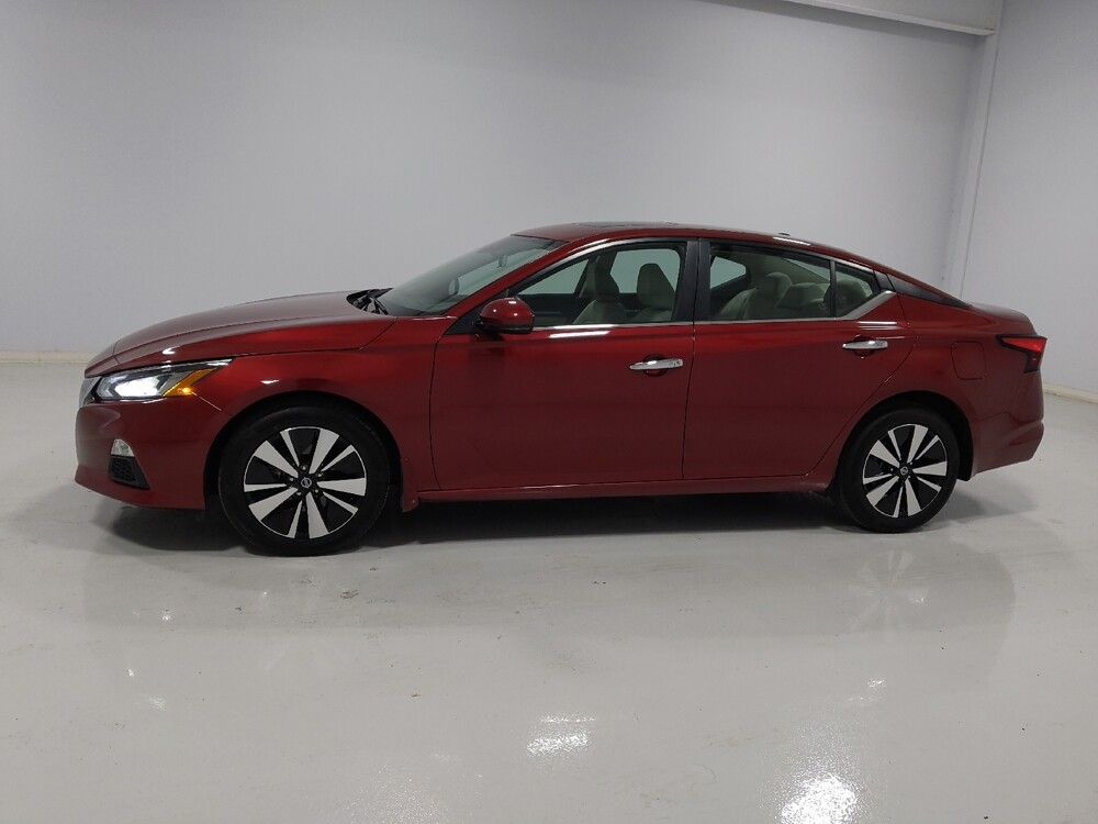 2022 Nissan Altima in Columbus, OH 43228 - 18082643 2