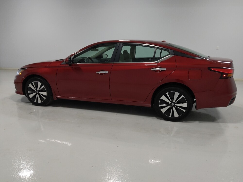 2022 Nissan Altima in Columbus, OH 43228 - 18082643 3