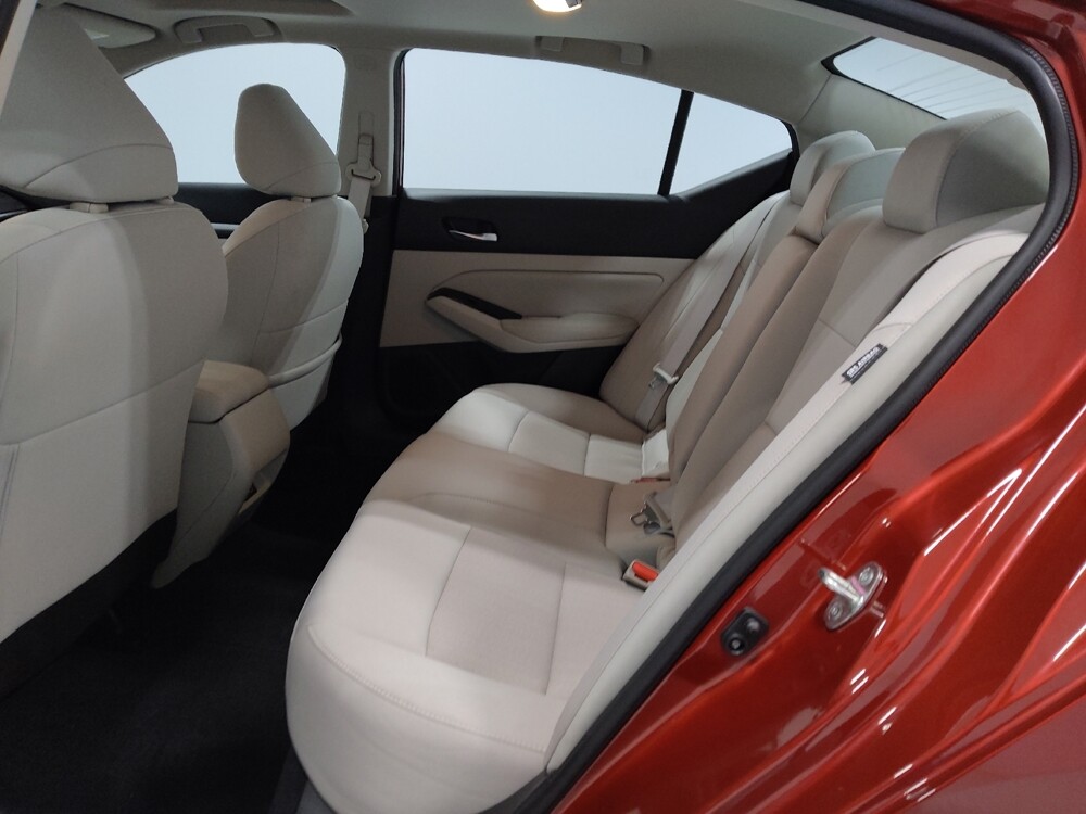 2022 Nissan Altima in Columbus, OH 43228 - 18082643 18