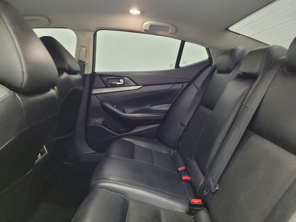 2018 Nissan Maxima in Miamisburg, OH 45342 - 18082645 18