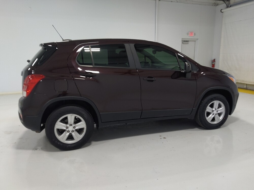 2021 Chevrolet Trax in Columbus, OH 43228 - 18082648 10