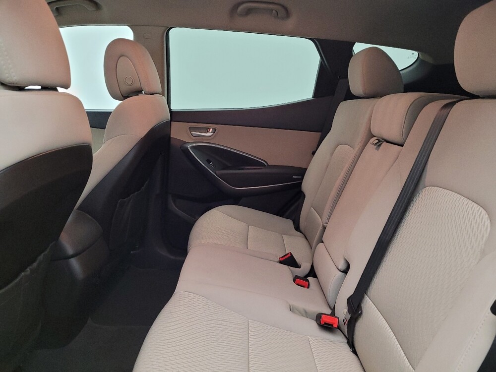 2017 Hyundai Santa Fe in Maple Heights, OH 44137 - 18082651 18