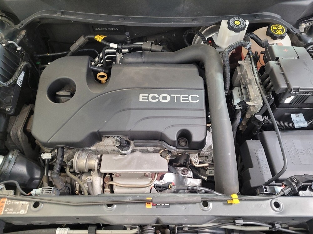 2020 Chevrolet Equinox in Maple Heights, OH 44137 - 18082653 30