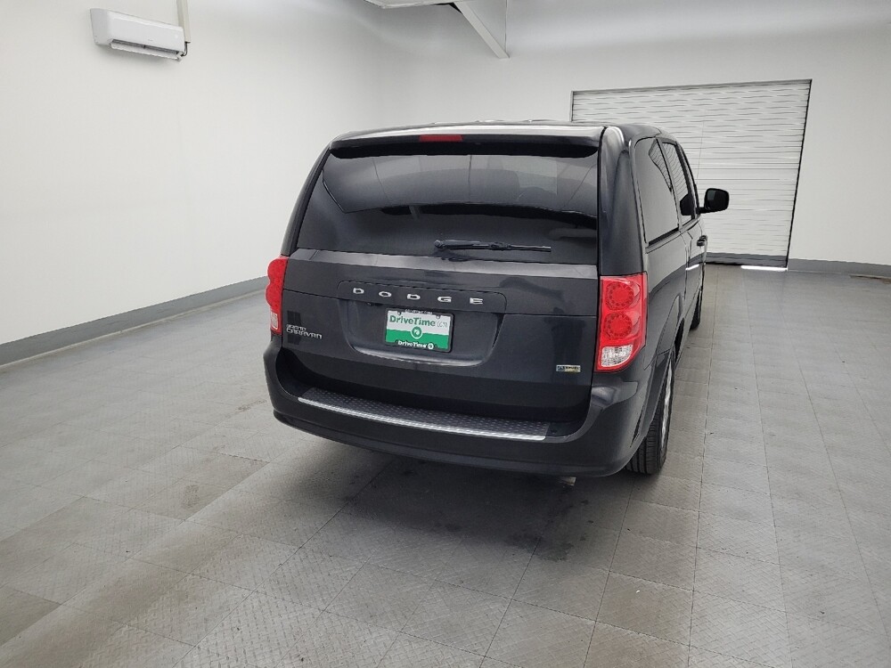 2016 Dodge Grand Caravan in Maple Heights, OH 44137 - 18082654 7