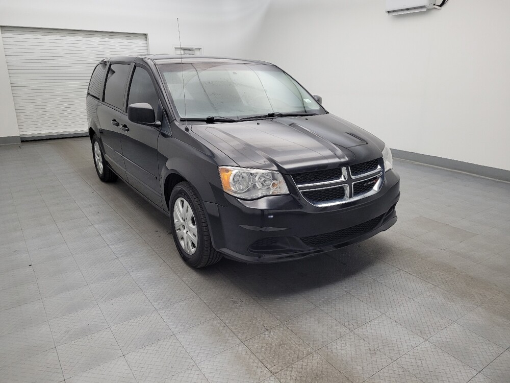 2016 Dodge Grand Caravan in Maple Heights, OH 44137 - 18082654 13