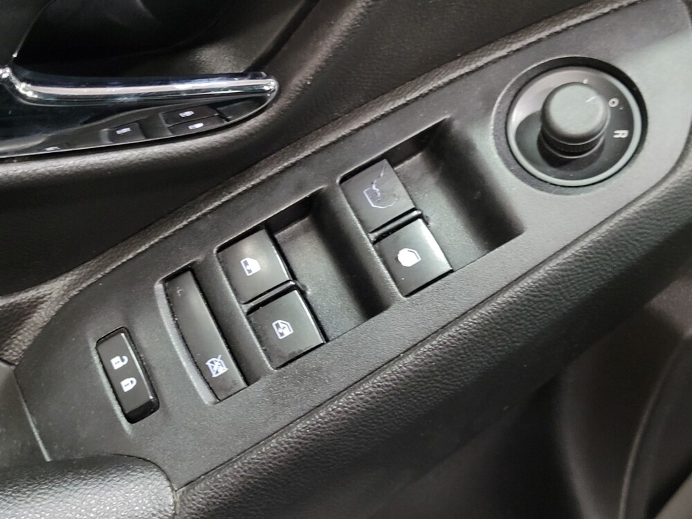 2018 Chevrolet Trax in Henrico, VA 23223 - 18082657 27