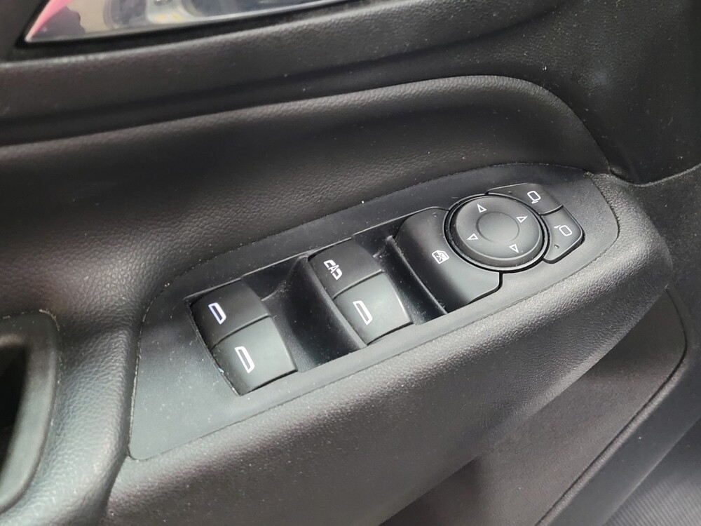 2020 Chevrolet Equinox in Temple Hills, MD 20746 - 18082667 27