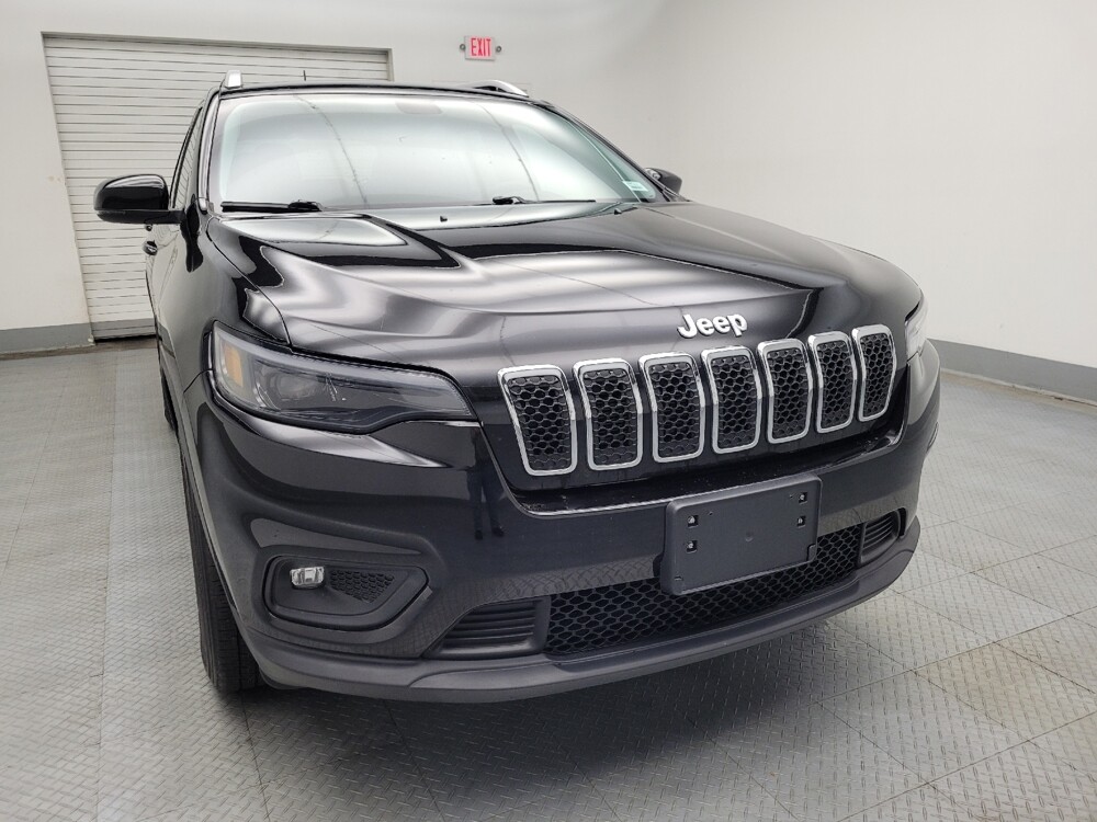 2020 Jeep Cherokee in St. Louis, MO 63136 - 18082677 14