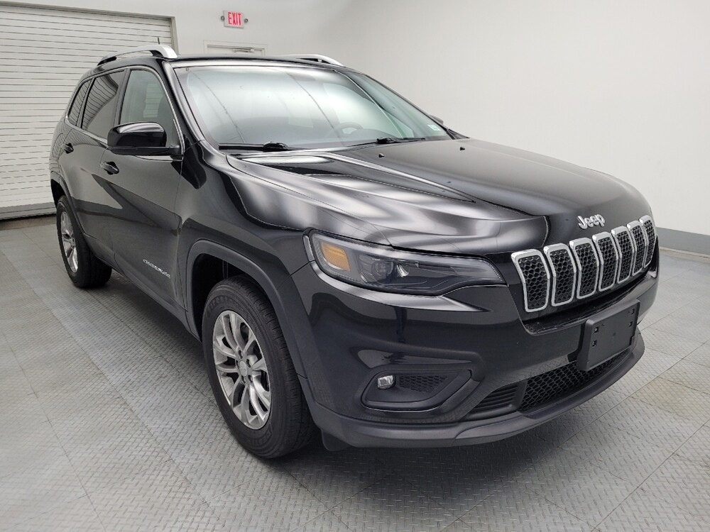 2020 Jeep Cherokee in St. Louis, MO 63136 - 18082677 13