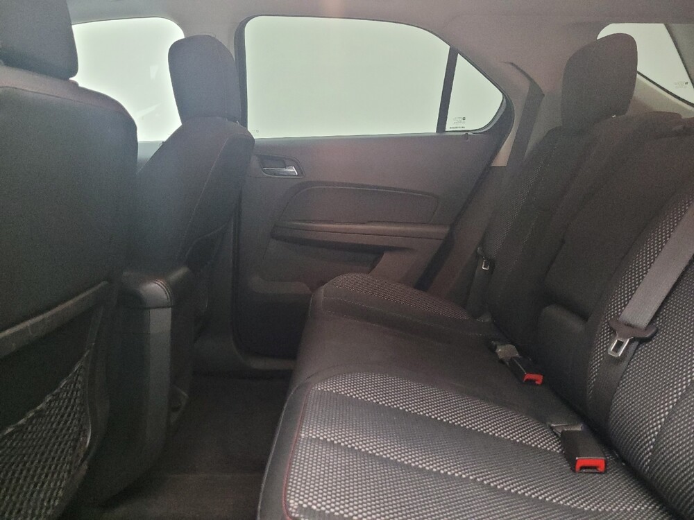 2016 Chevrolet Equinox in Grand Rapids, MI 49508 - 18082681 18