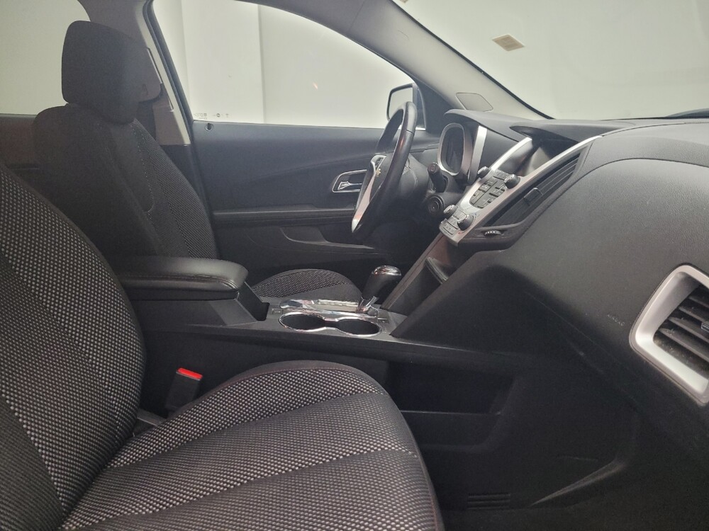 2016 Chevrolet Equinox in Grand Rapids, MI 49508 - 18082681 21