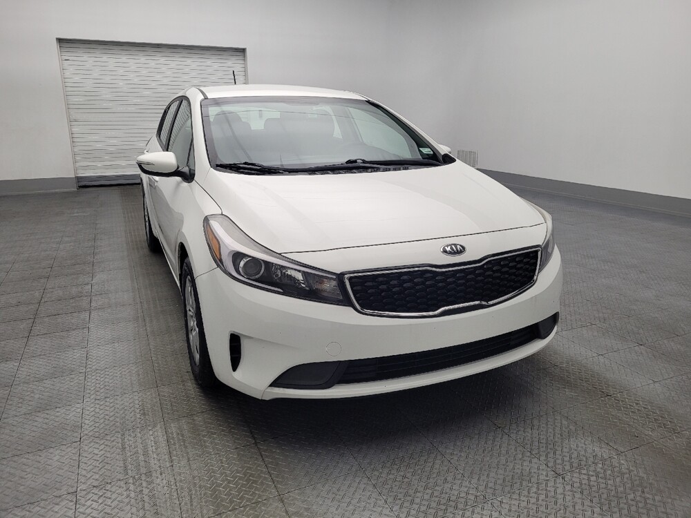 2017 Kia Forte in Gainesville, FL 32609 - 18082684 14