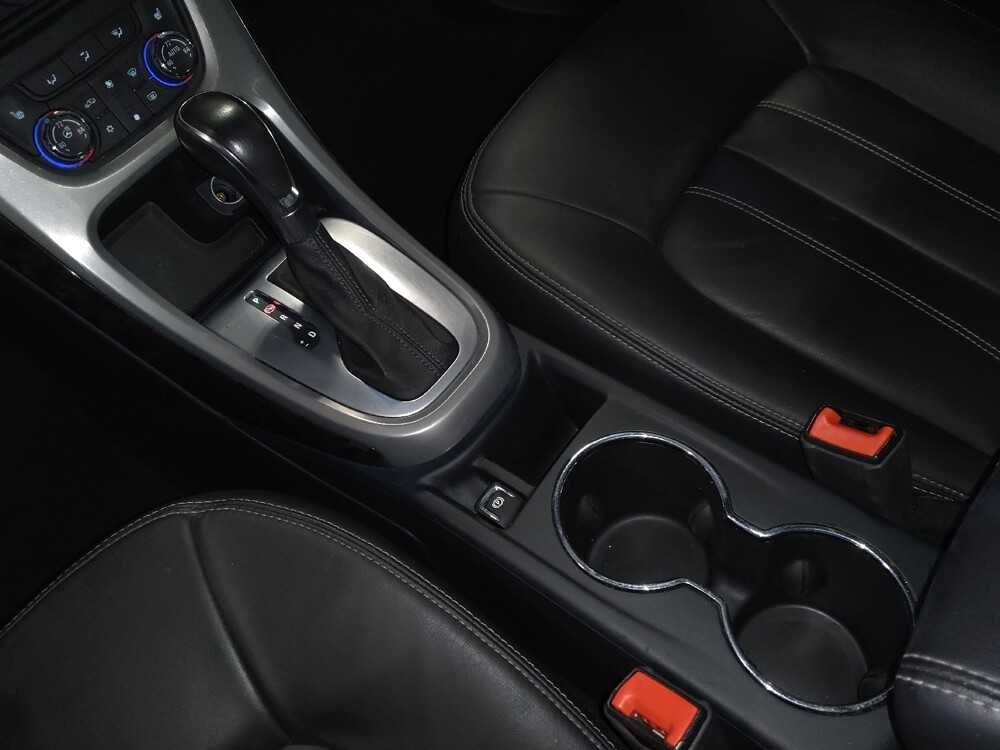 2015 Buick Verano in Gainesville, FL 32609 - 18082685 26