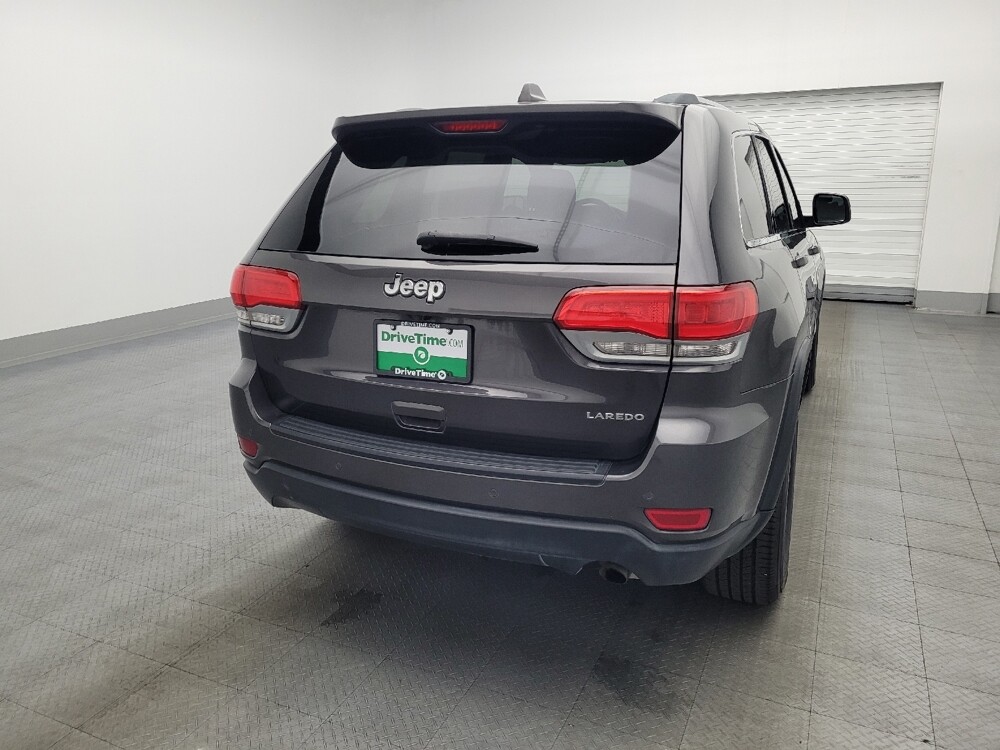2018 Jeep Grand Cherokee in Jacksonville, FL 32210 - 18082686 7