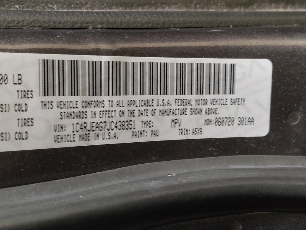 2018 Jeep Grand Cherokee in Jacksonville, FL 32210 - 18082686 33