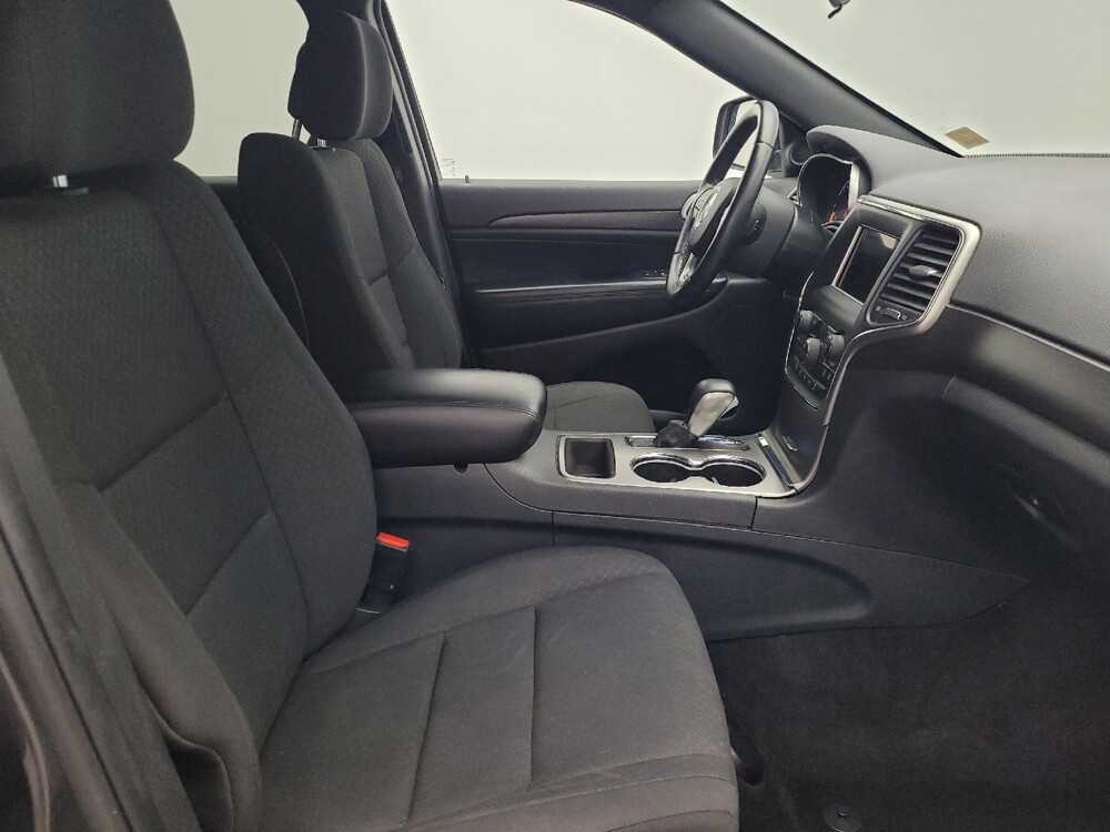 2018 Jeep Grand Cherokee in Jacksonville, FL 32210 - 18082686 21