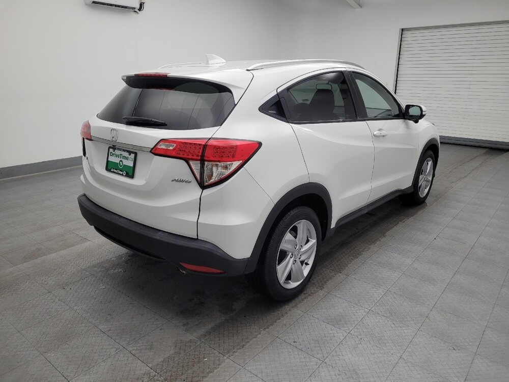 2020 Honda HR-V in Louisville, KY 40258 - 18082705 9
