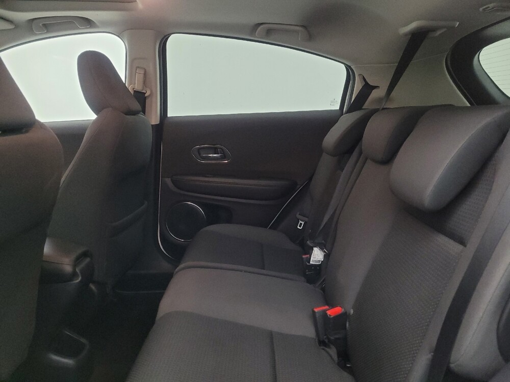 2020 Honda HR-V in Louisville, KY 40258 - 18082705 18