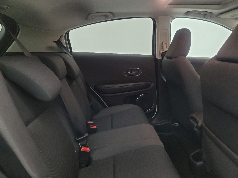 2020 Honda HR-V in Louisville, KY 40258 - 18082705 19