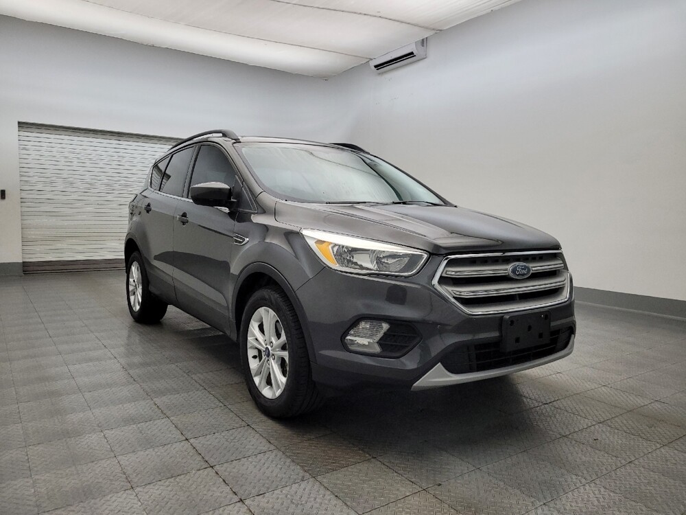 2018 Ford Escape in Glendale, AZ 85301 - 18082710 13