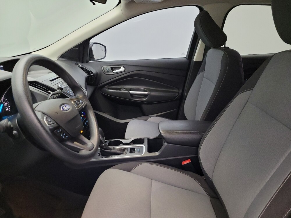 2018 Ford Escape in Glendale, AZ 85301 - 18082710 17