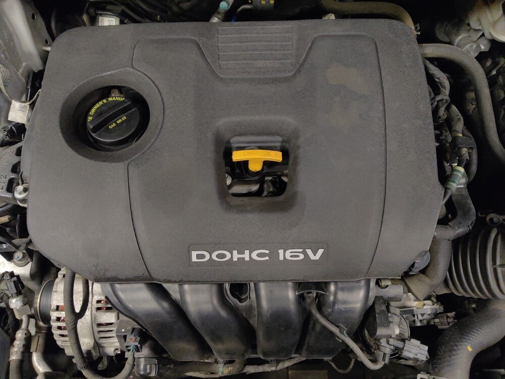 2017 Kia Forte in Glendale, AZ 85301 - 18082711 30