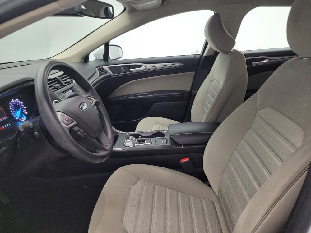 2019 Ford Fusion in Miamisburg, OH 45342 - 18082712 17