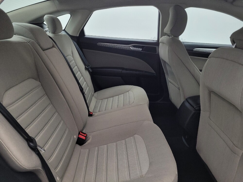 2019 Ford Fusion in Miamisburg, OH 45342 - 18082712 19