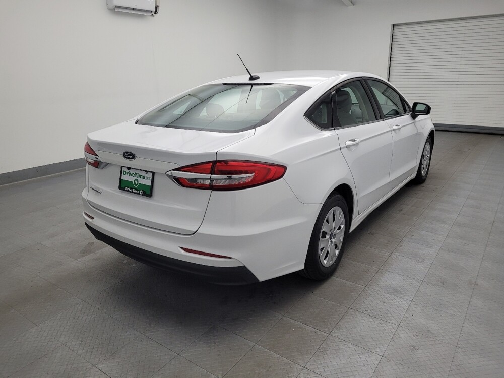 2019 Ford Fusion in Miamisburg, OH 45342 - 18082712 9