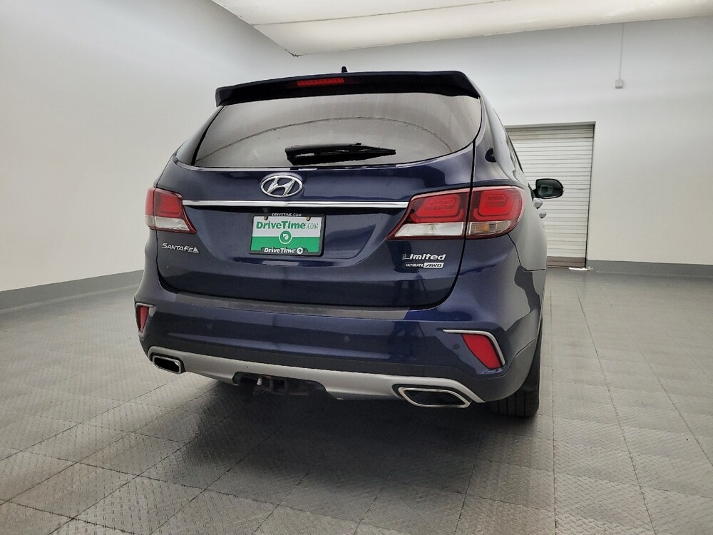 2017 Hyundai Santa Fe in Phoenix, AZ 85022 - 18082718 7