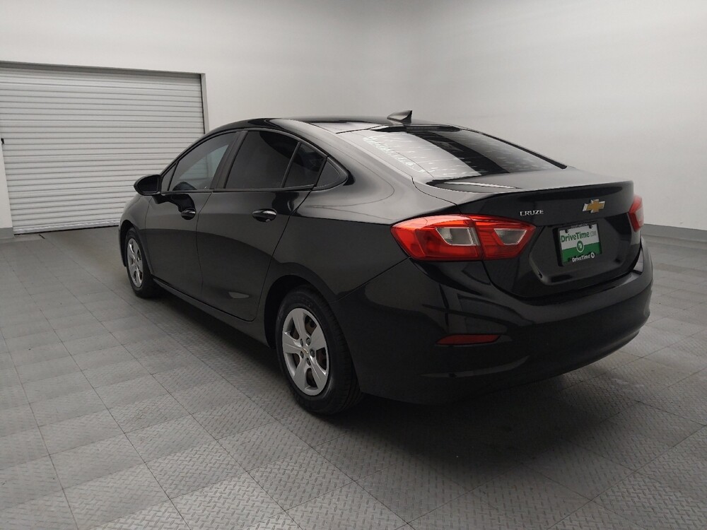 2017 Chevrolet Cruze in El Paso, TX 79907 - 18082724 5
