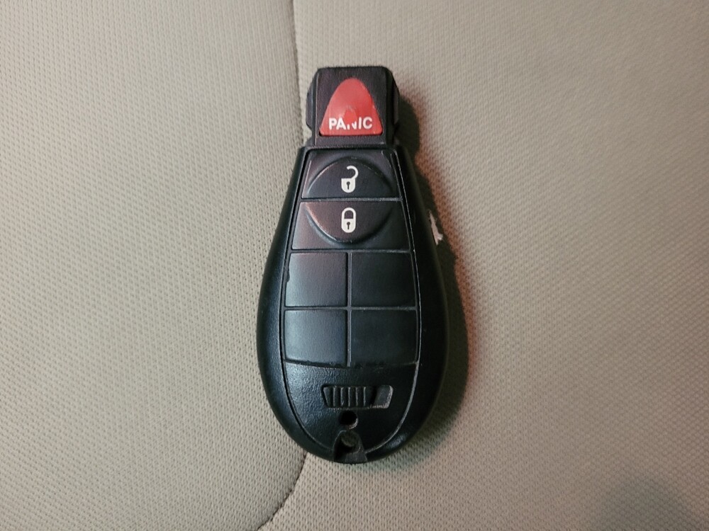 2020 Jeep Cherokee in Torrance, CA 90504 - 18082728 32