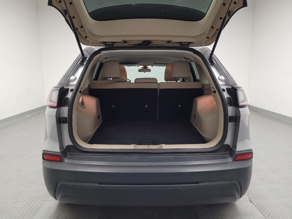 2020 Jeep Cherokee in Torrance, CA 90504 - 18082728 29