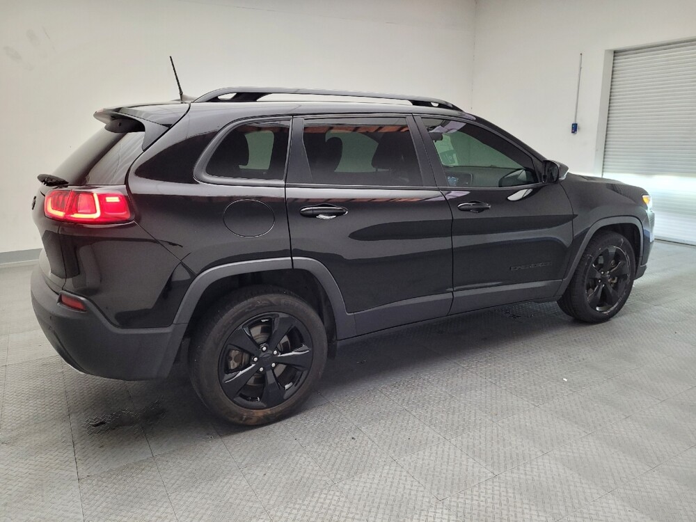 2019 Jeep Cherokee in Sacramento, CA 95821 - 18082731 10